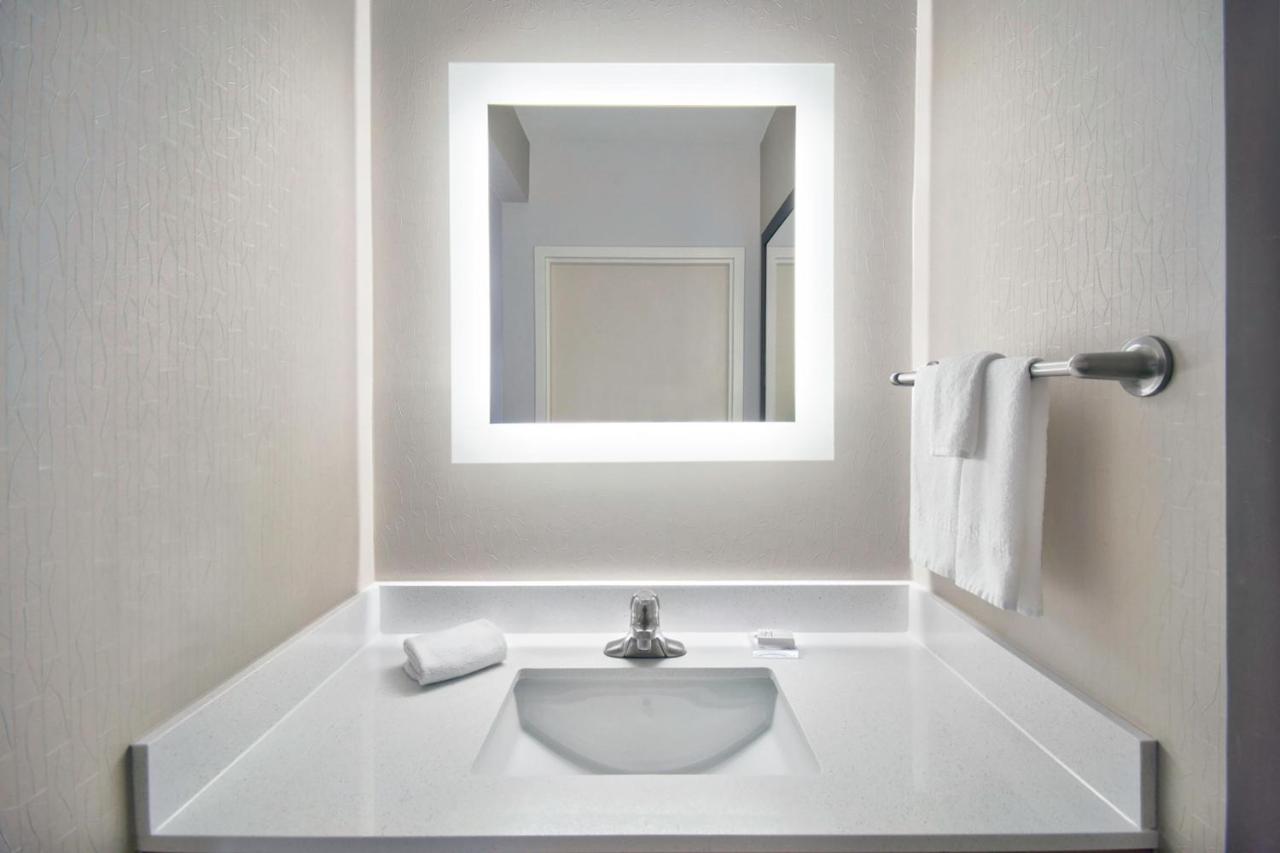 Springhill Suites Erie Kearsarge Εξωτερικό φωτογραφία