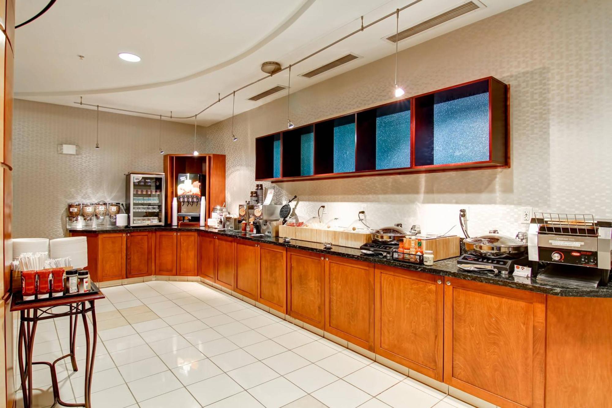 Springhill Suites Erie Kearsarge Εξωτερικό φωτογραφία